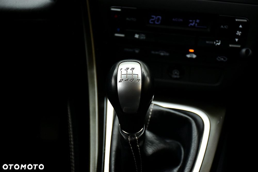 Honda Civic 1.8 Lifestyle - 22
