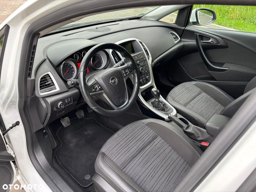 Opel Astra 1.4 Turbo - 24