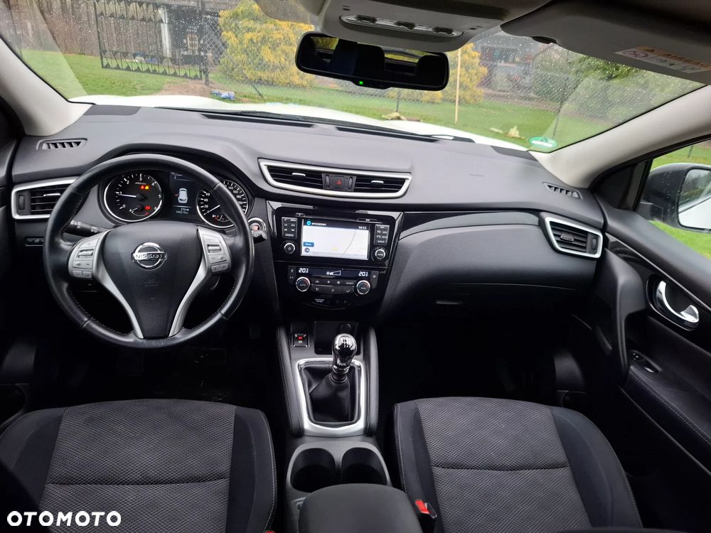 Nissan Qashqai 1.6 dCi DPF Start/Stop 360 - 9