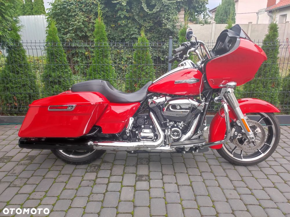 Harley-Davidson Touring Road Glide - 4