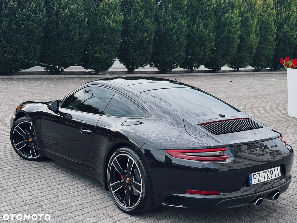 Porsche 911 Carrera S PDK - 4