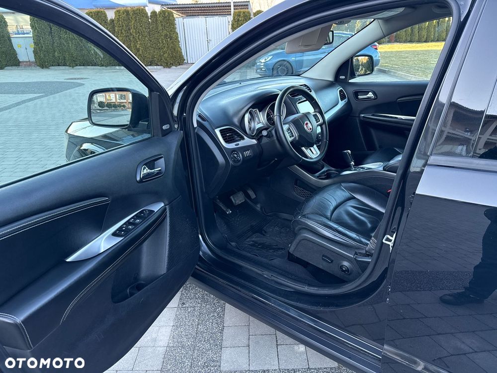 Fiat Freemont 2.0 Multijet Black Code AWD - 13