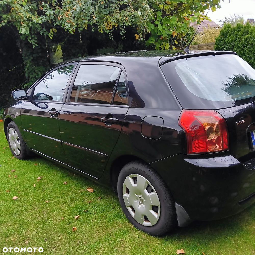 Toyota Corolla 1.4 D-4D Luna - 5