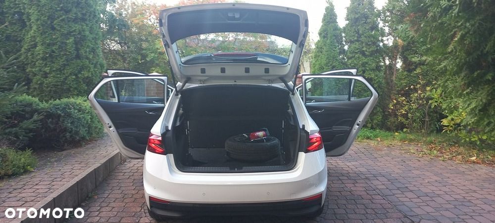 Skoda Fabia 1.0 MPI Essence - 15