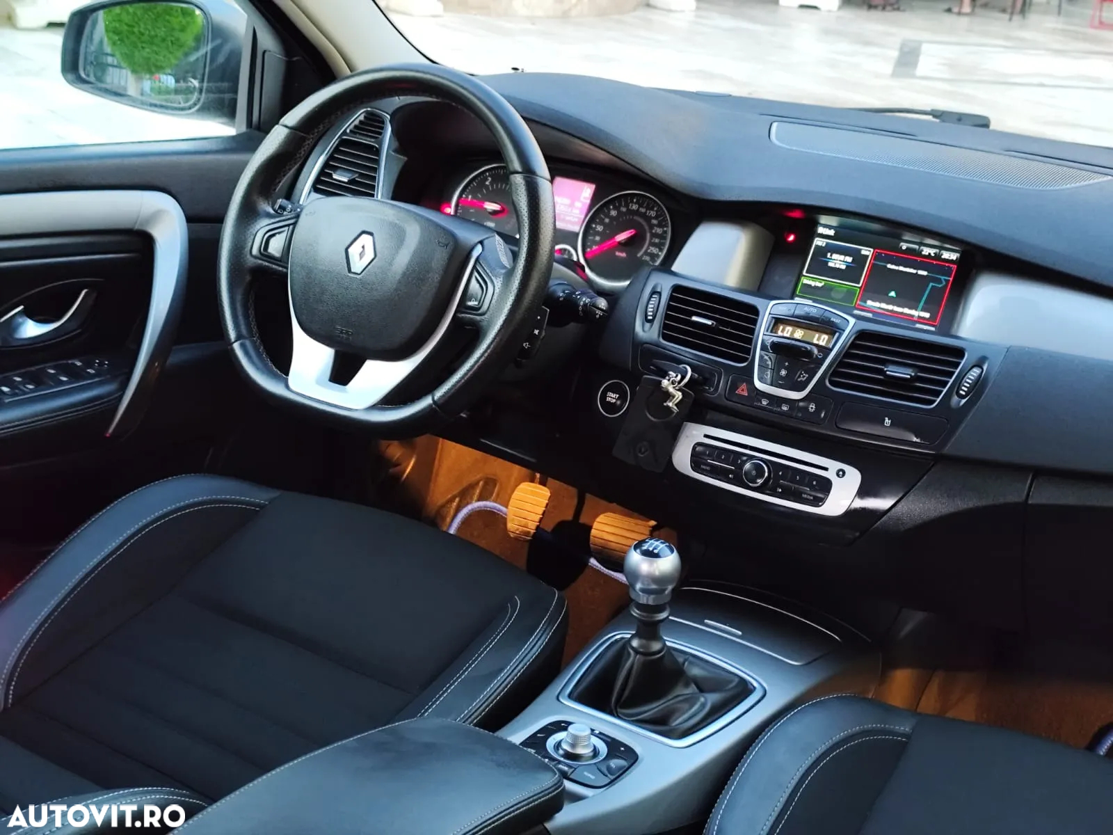 Renault Laguna - 11
