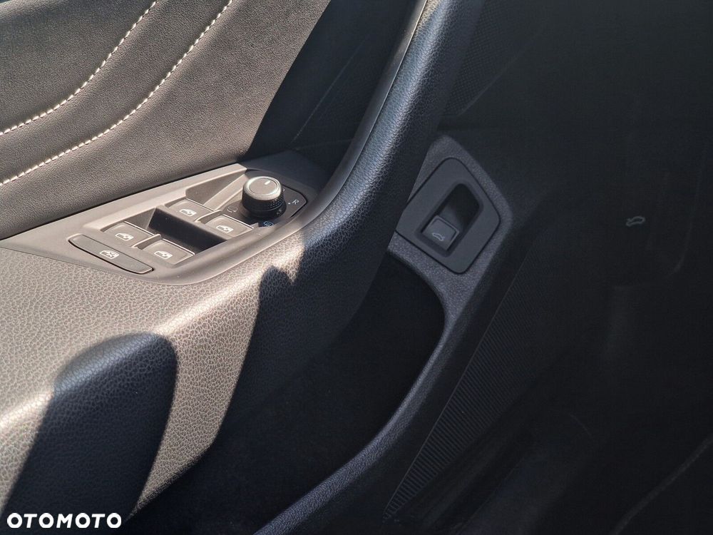 Volkswagen Arteon 2.0 TSI 4Motion Elegance DSG - 25