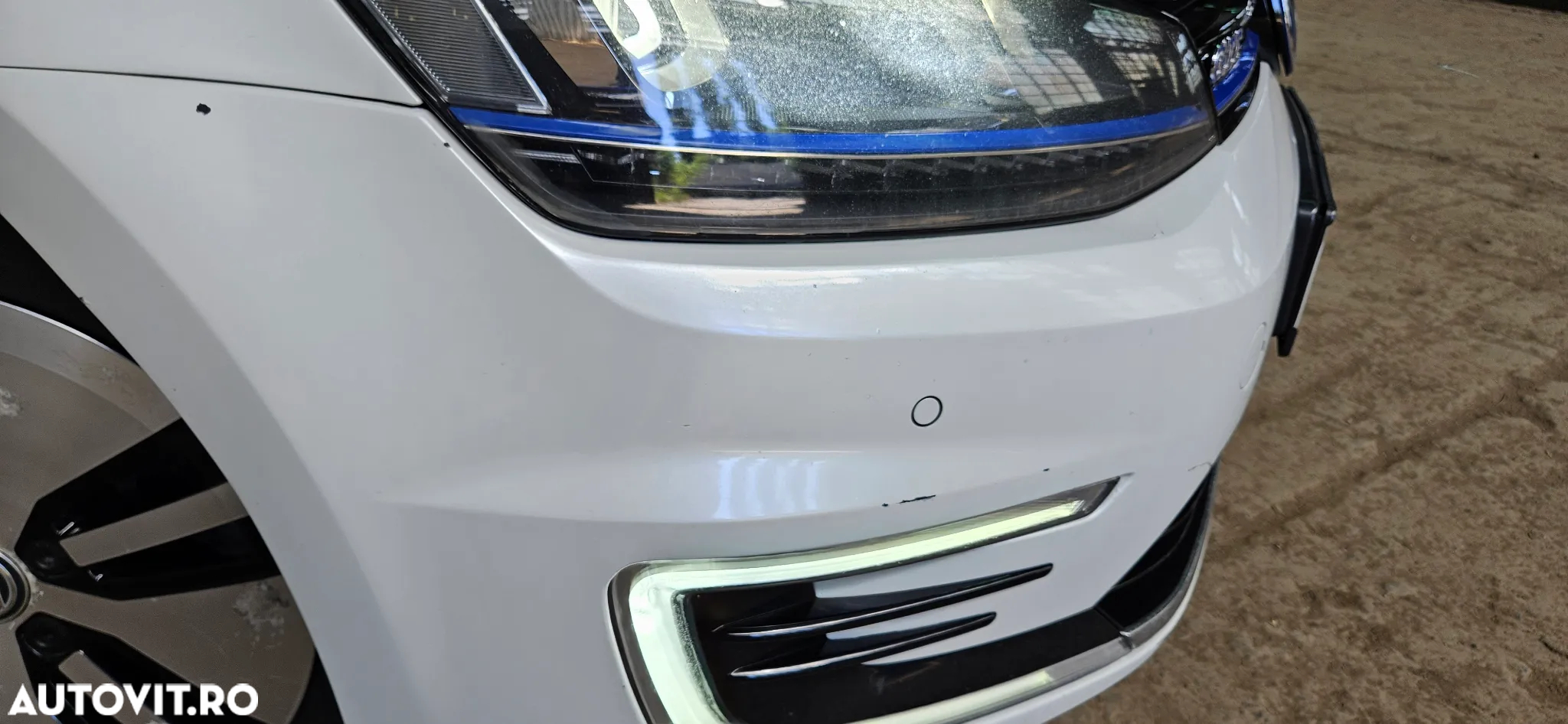 Volkswagen Golf - 13