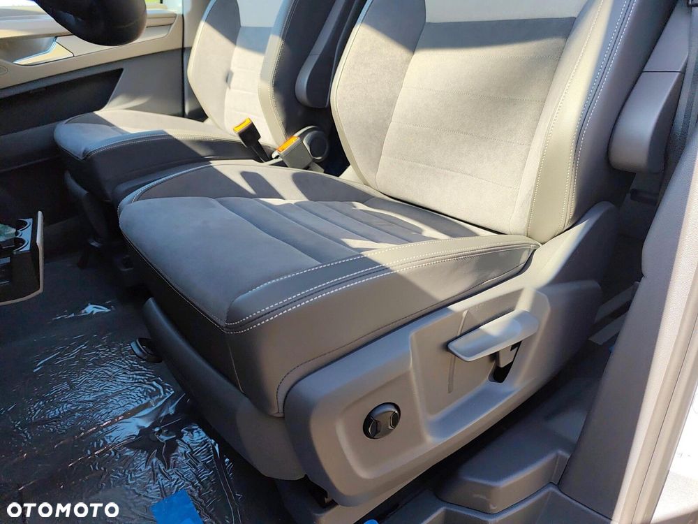 Volkswagen California - 12