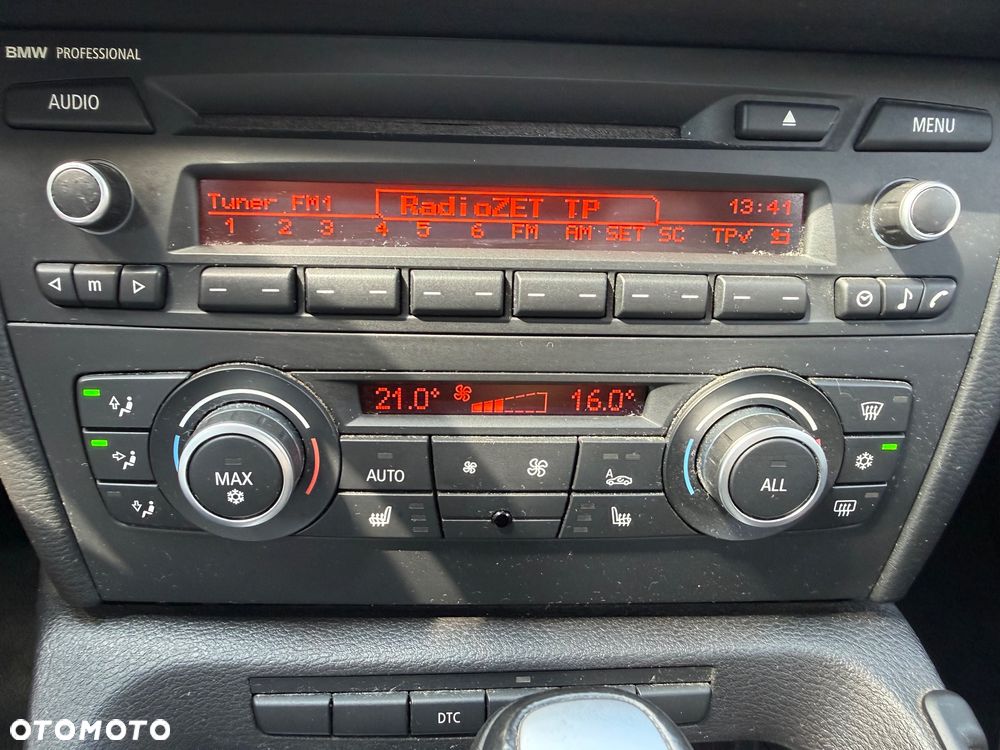 BMW X1 xDrive18d - 27