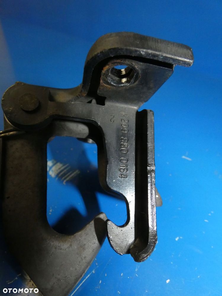 MERCEDES ML W164 RYGIEL RĄCZKA MASKI - 2