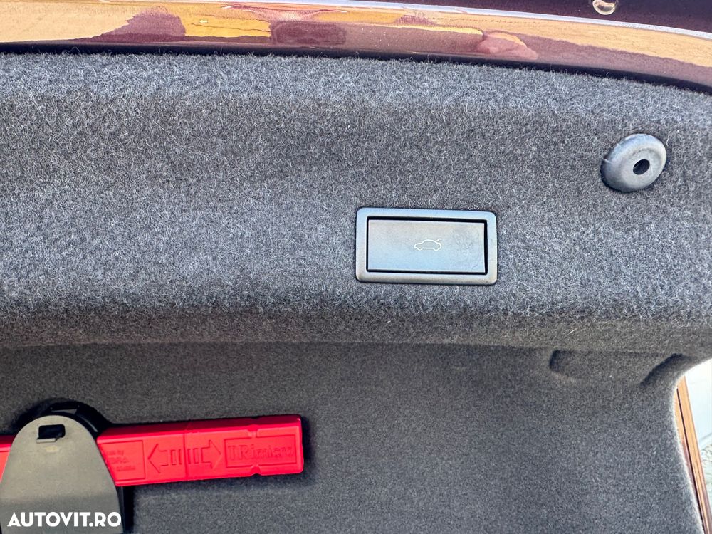 Volkswagen Passat 2.0 TDI DSG Highline - 37