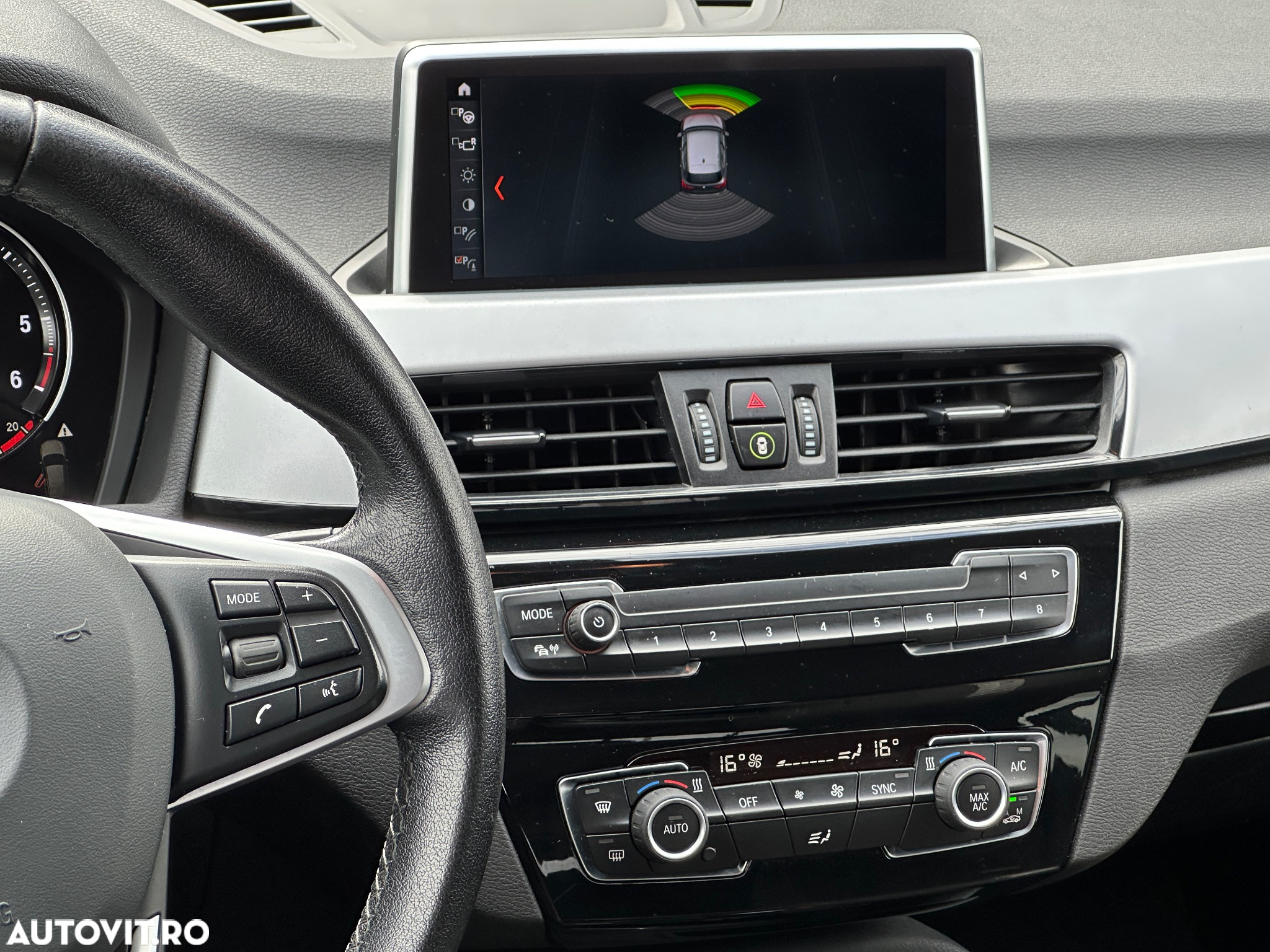 BMW X1 sDrive18d Sport Line - 22