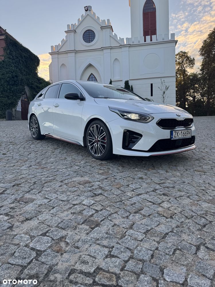 Kia ProCeed - 5