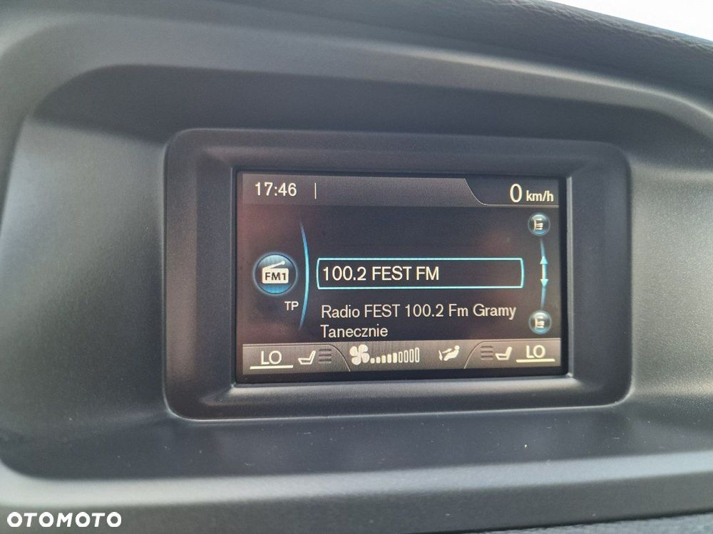 Volvo V40 D2 You - 24