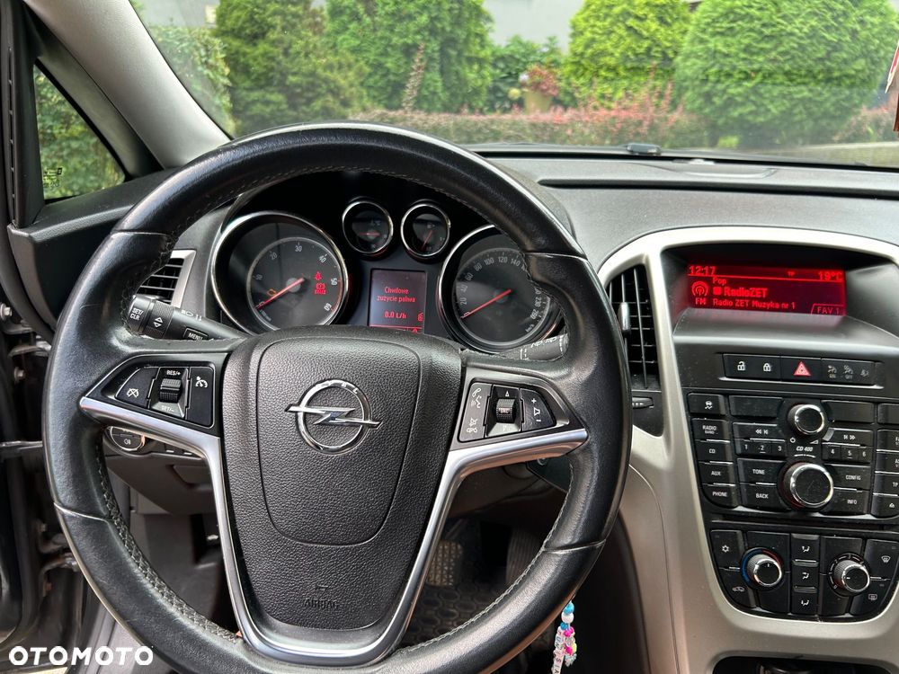 Opel Astra 1.7 CDTI - 12