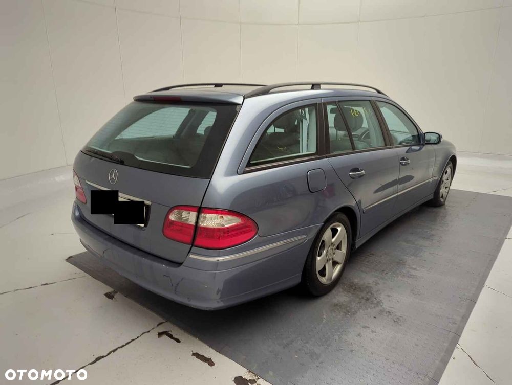 Mercedes-Benz Klasa E 320 CDI 7G-TRONIC Avantgarde - 6