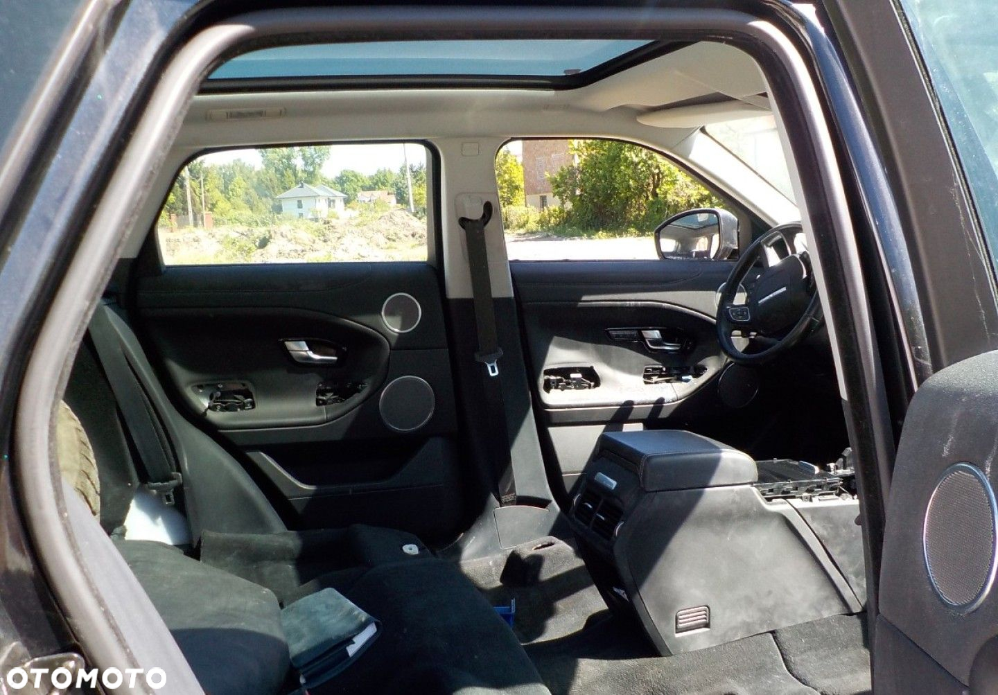 Land Rover Range Rover Evoque - 24