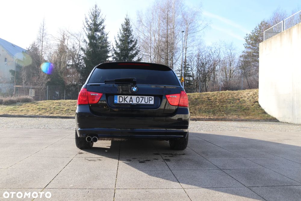 BMW Seria 3 - 12