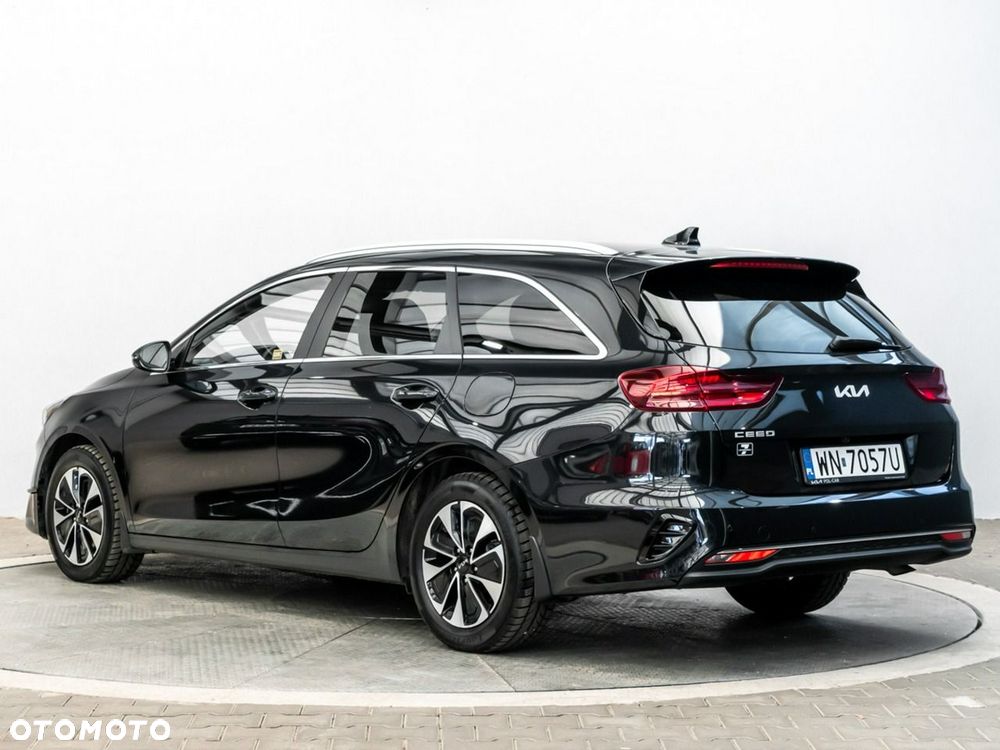 Kia Ceed 2025 photo 4