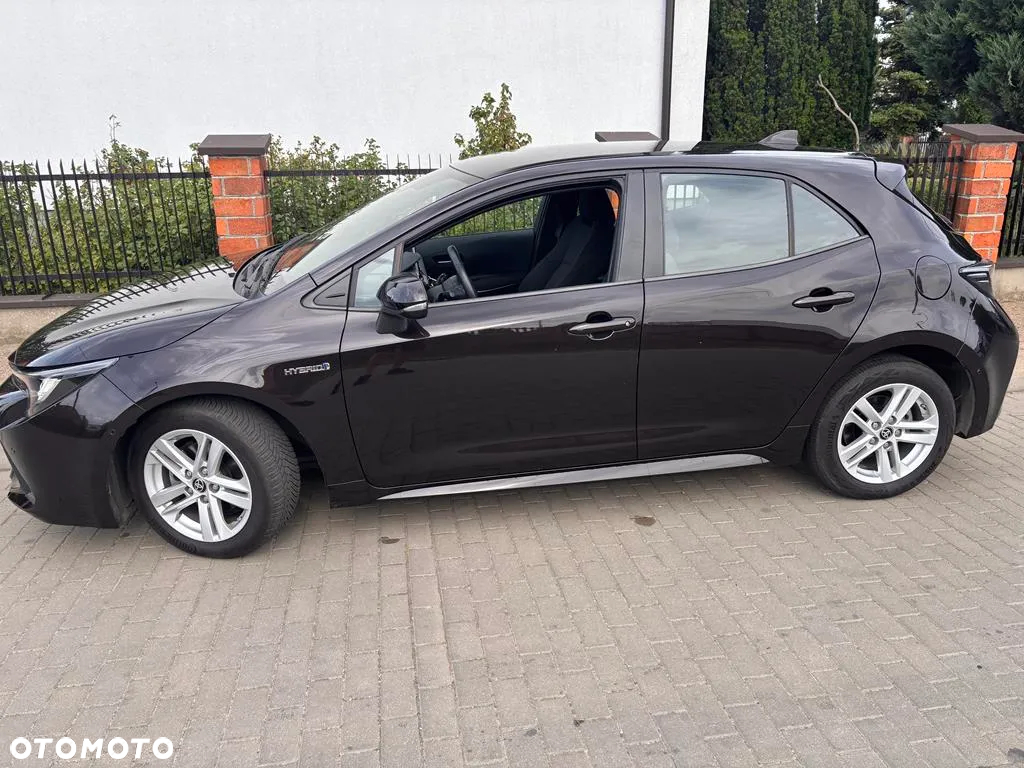 Toyota Corolla 1.8 Hybrid Executive - 3