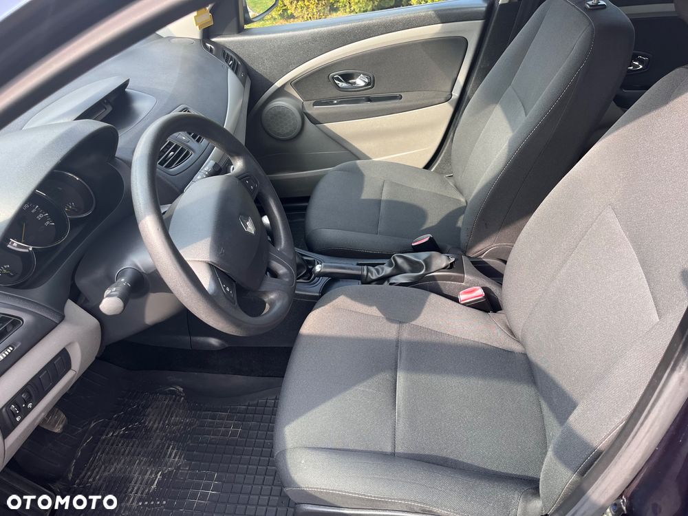 Renault Megane 1.5 dCi Style Edition - 9