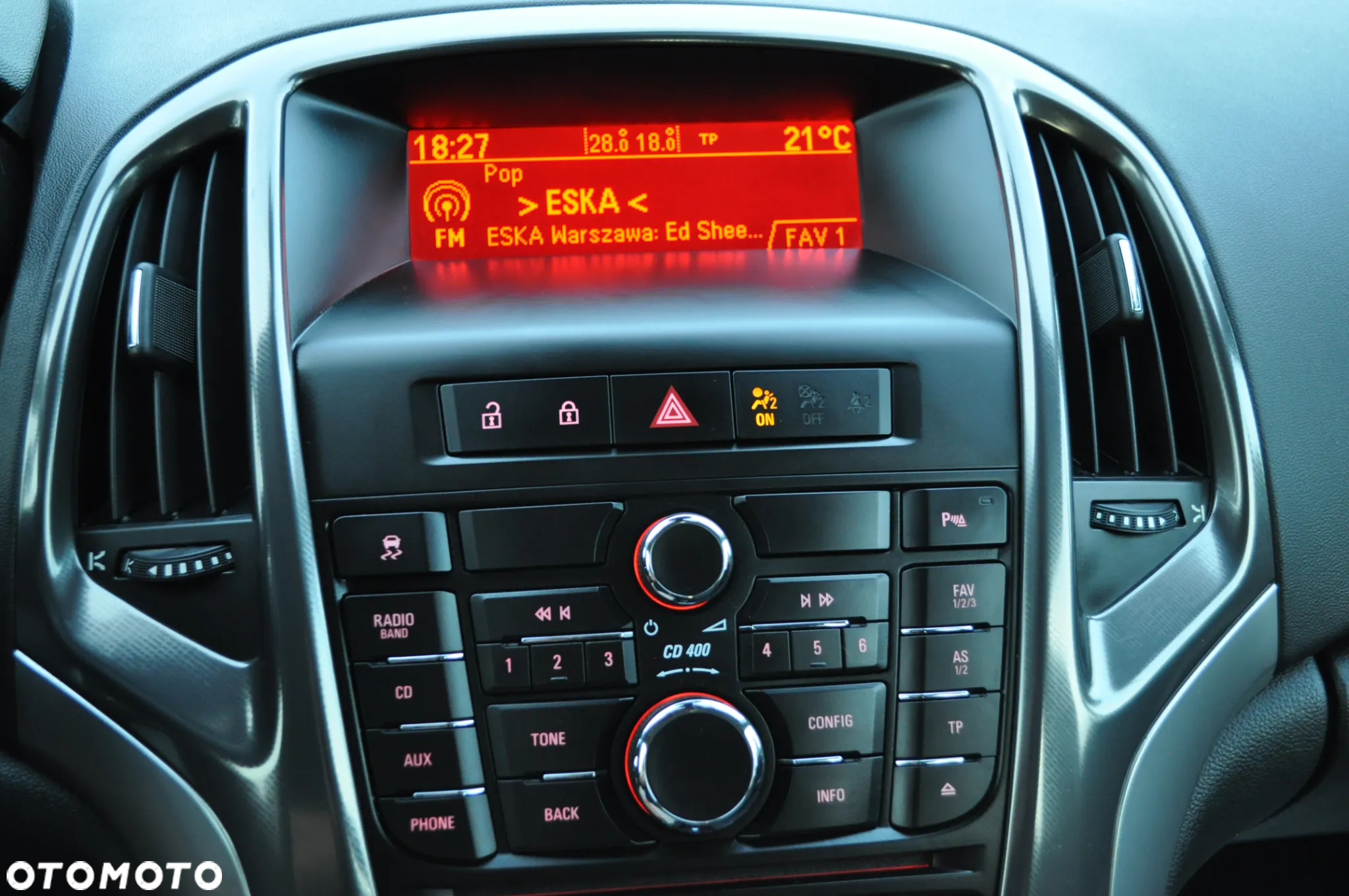 Opel Astra 1.4 Innovation - 30