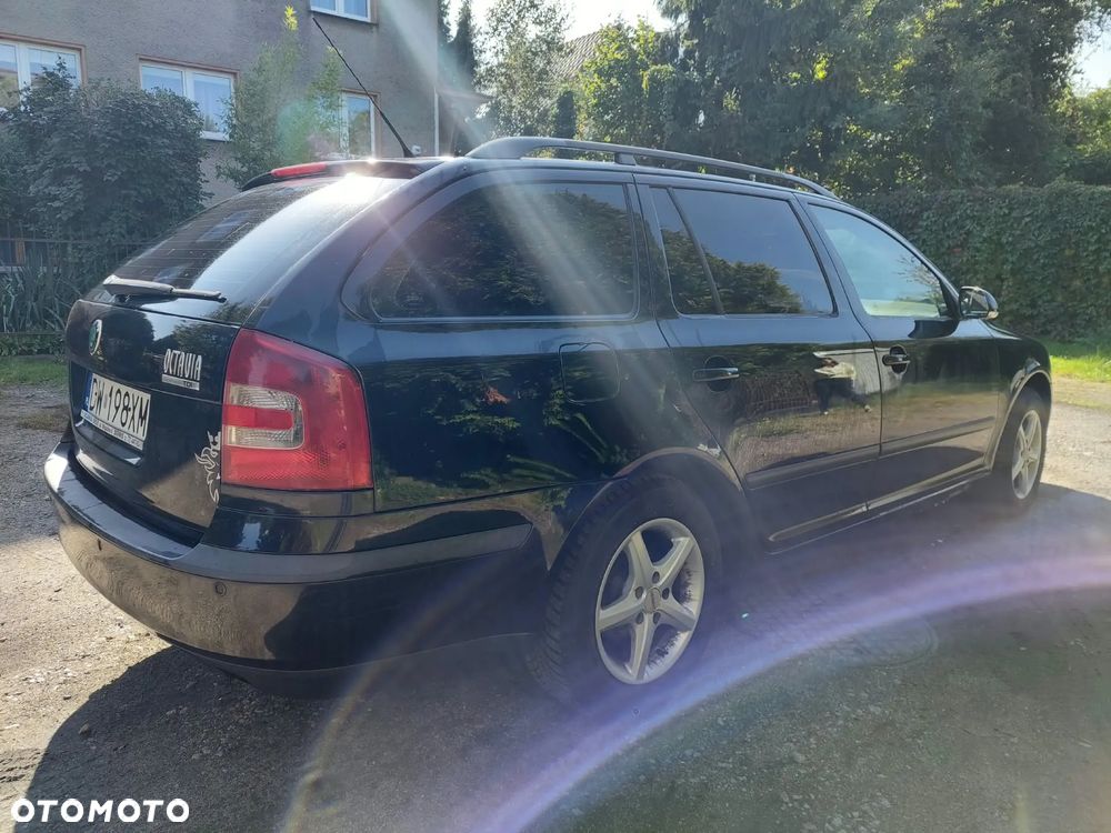 Skoda Octavia 2007 photo 3
