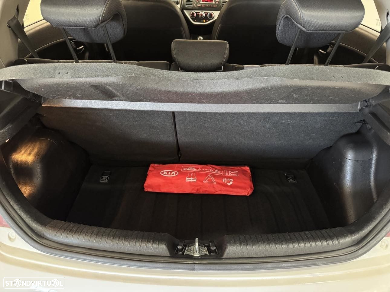 Kia Picanto - 15