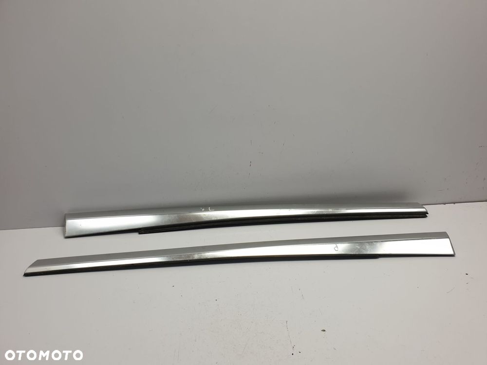 Mercedes A205 W205 Cabrio TYLNA LISTWA SZYBY Kpl - 1