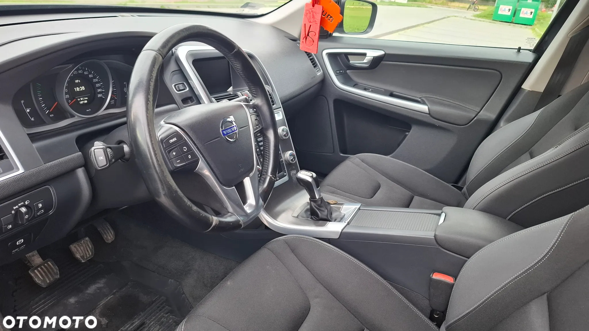 Volvo XC 60 - 16