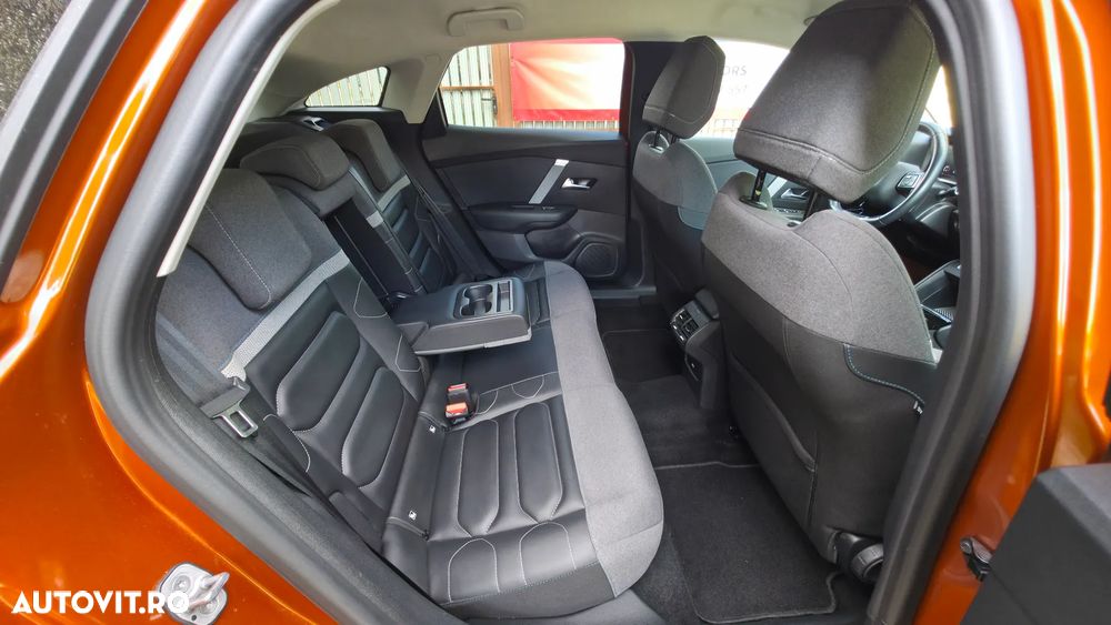 Citroën C4 PureTech 130 Stop&Start EAT8 SHINE - 21