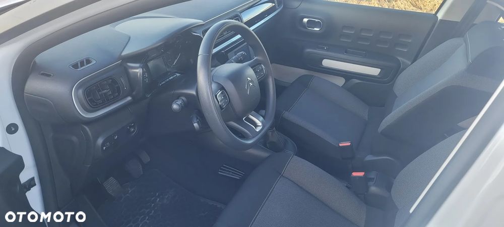 Citroën C3 1.2 PureTech Plus - 7