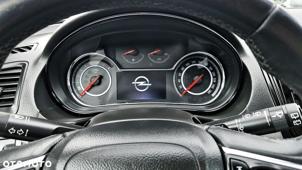 Opel Insignia 1.4 Turbo ecoFLEX Start/Stop Business Innovation - 38