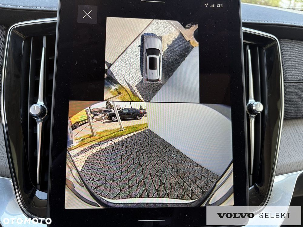 Volvo XC 90 - 18