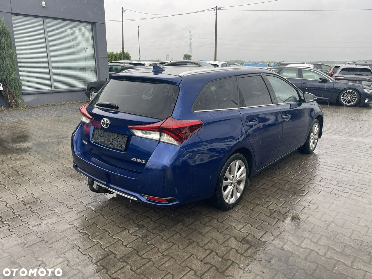 Toyota Auris 1.6 Valvematic Touring Sports Comfort - 2