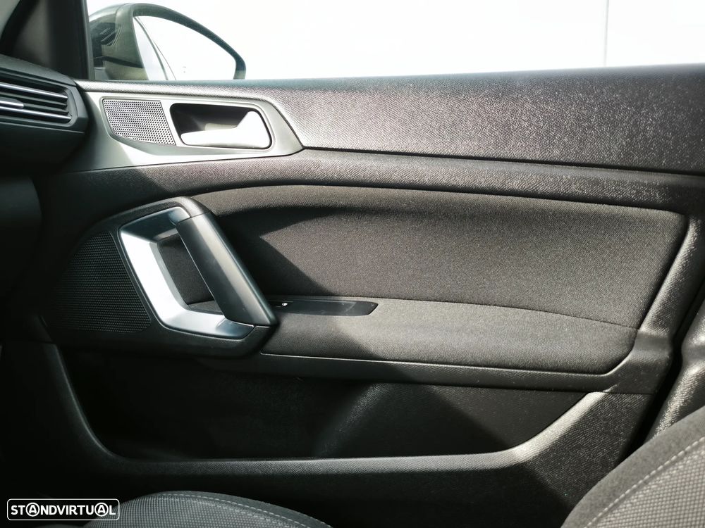 Peugeot 308 SW 1.6 BlueHDi Allure J18 EAT6 - 9