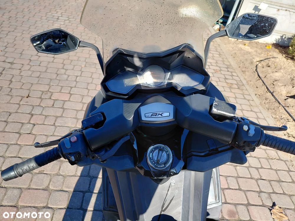 Kymco AK 550 - 22