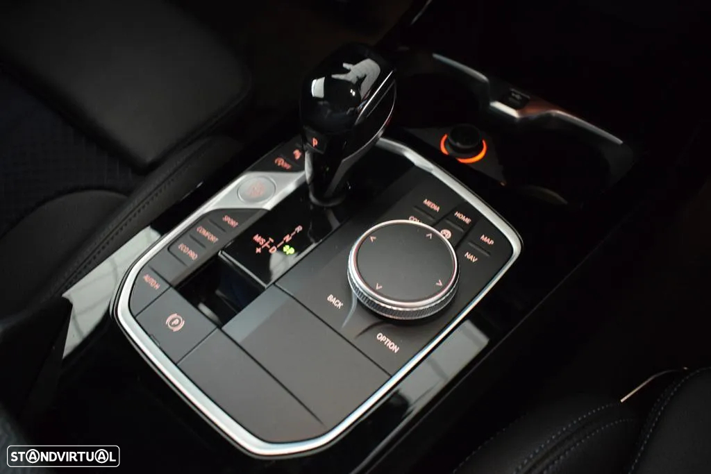 BMW 116 d Pack M Auto - 46