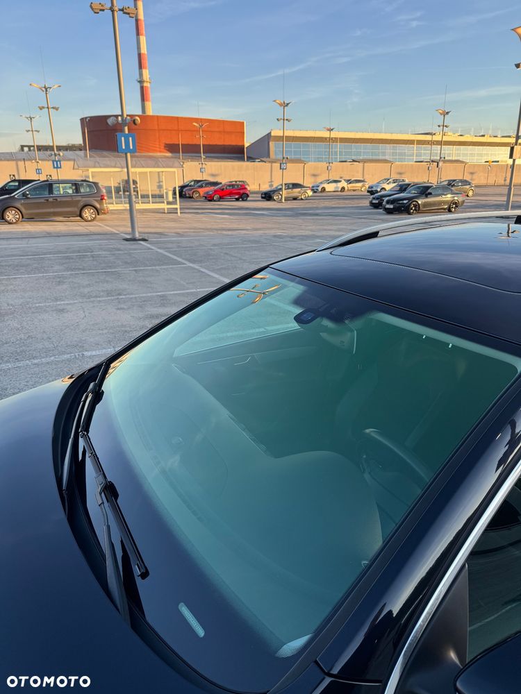 Volkswagen Passat 2.0 TDI Highline DSG - 18