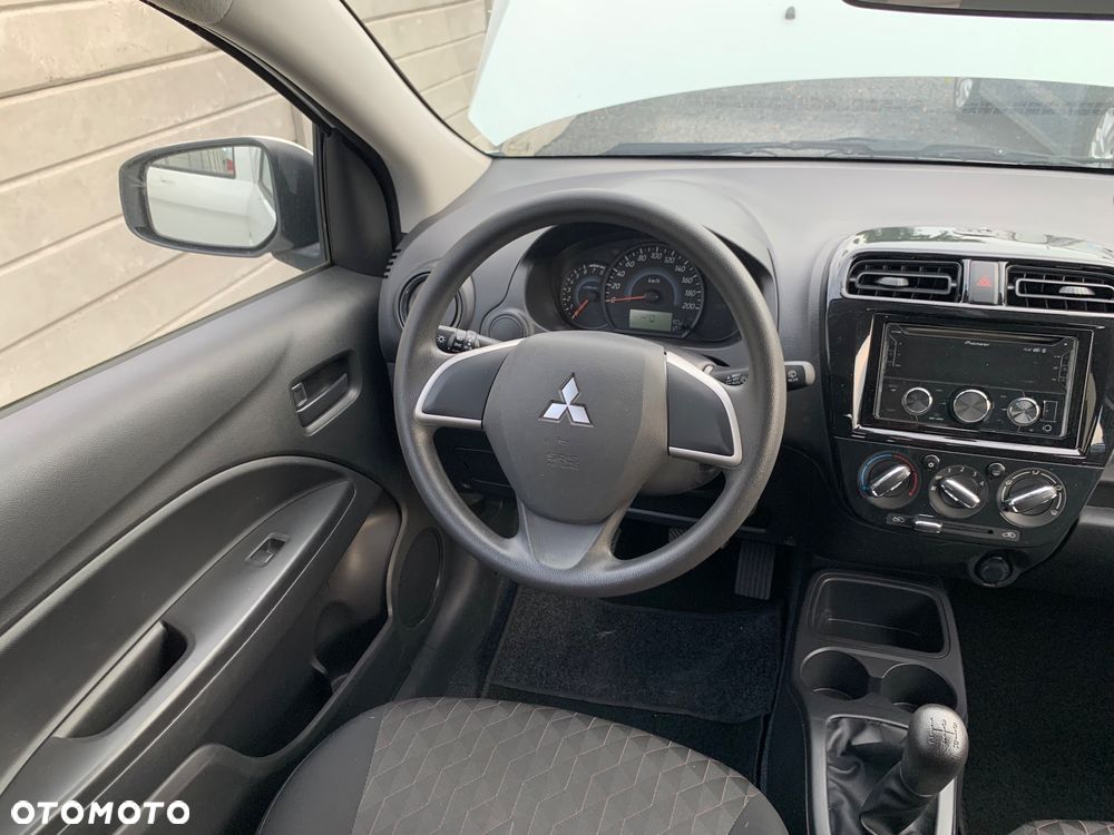 Mitsubishi Space Star - 21