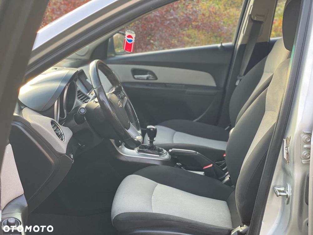 Chevrolet Cruze 2.0 D LTZ - 18