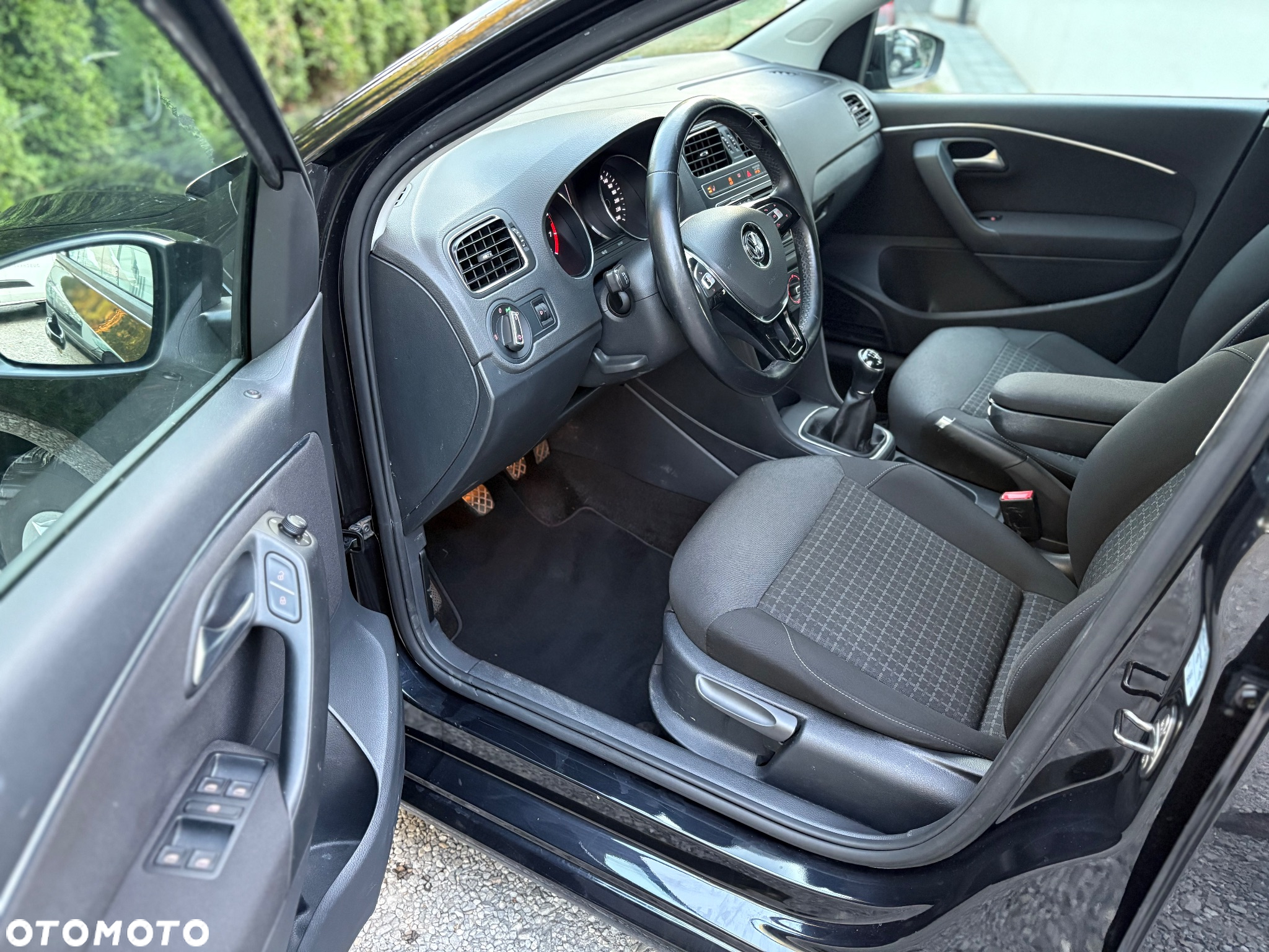 Volkswagen Polo 1.2 TSI (Blue Motion Technology) Comfortline - 9