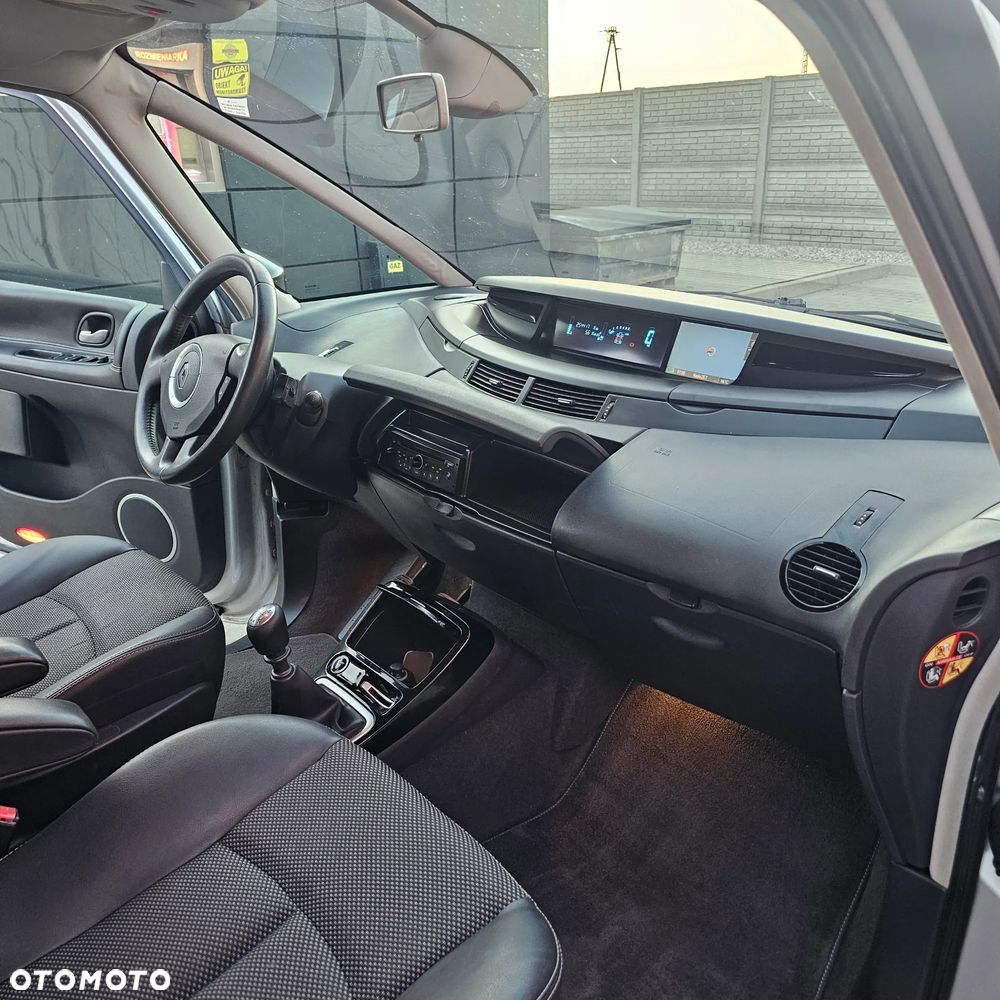 Renault Espace 2.0 dCi FAP Edition PGA - 20