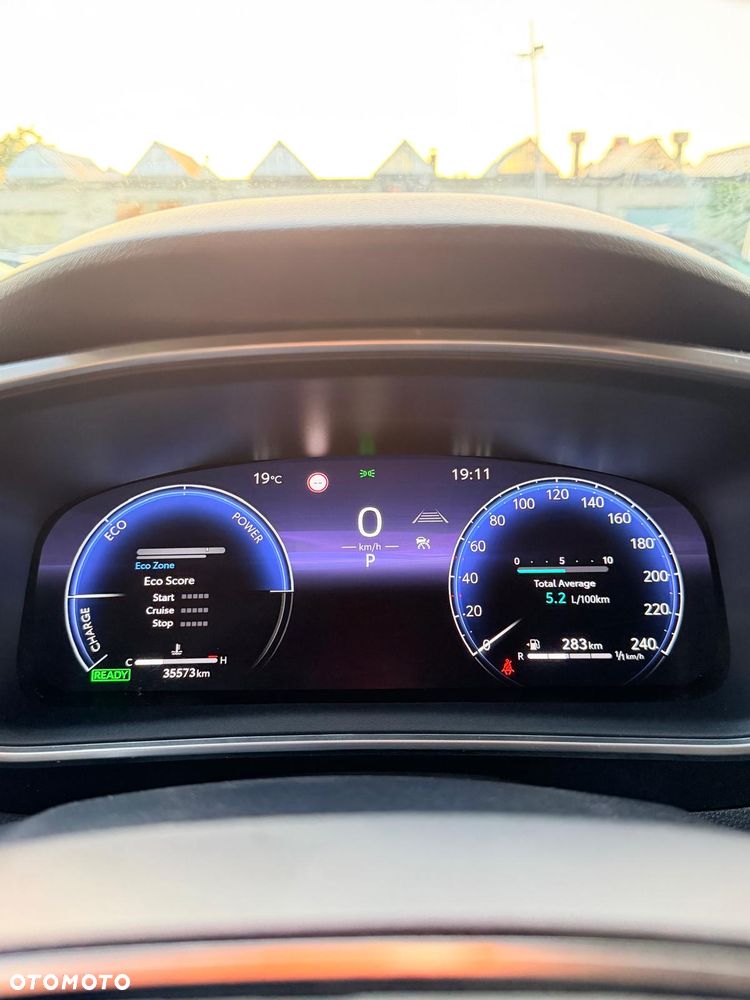 Toyota Corolla 1.8 Hybrid Comfort - 12