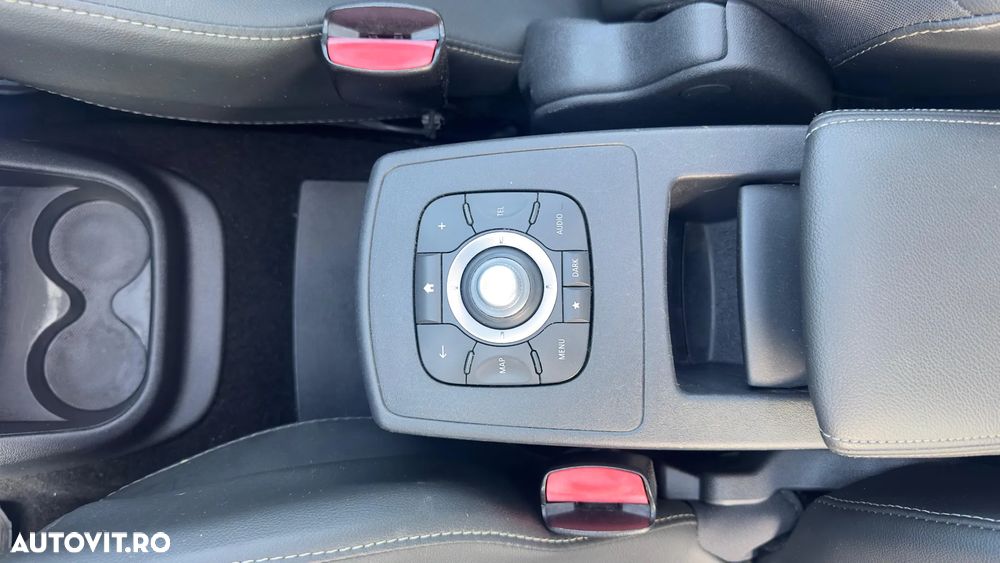 Renault Scenic ENERGY TCe 130 S&S Bose Edition - 10