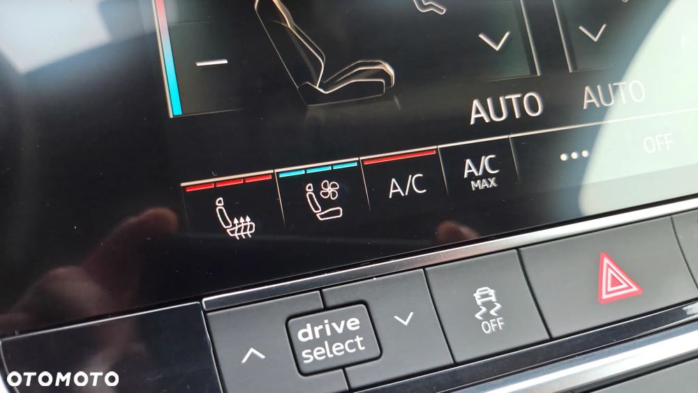 Audi A6 Avant 55 TFSI e quattro S tronic S line - 23