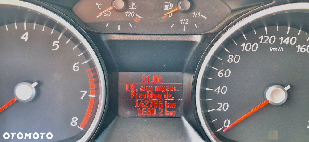 Ford Mondeo 1.6 T Ambiente - 28