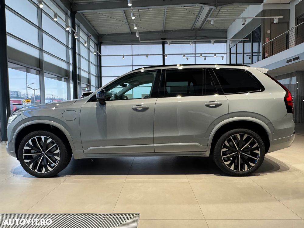 Volvo XC 90 T8 AWD PHEV Plus Dark - 8