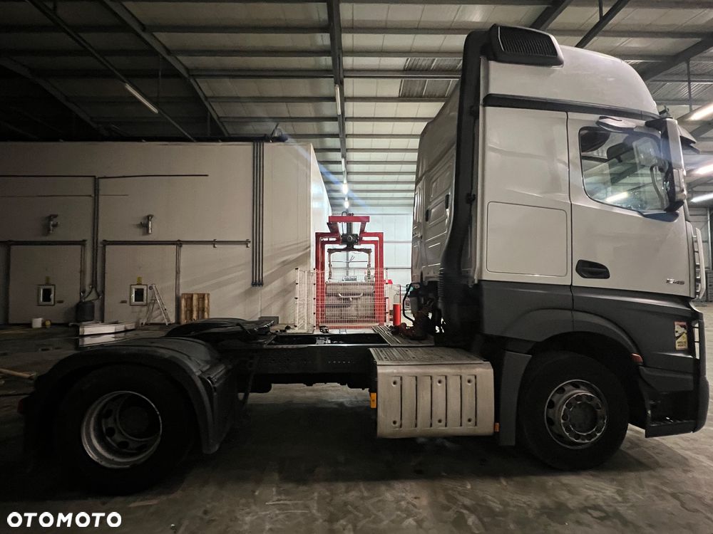 Mercedes-Benz Actros 1845 - 5