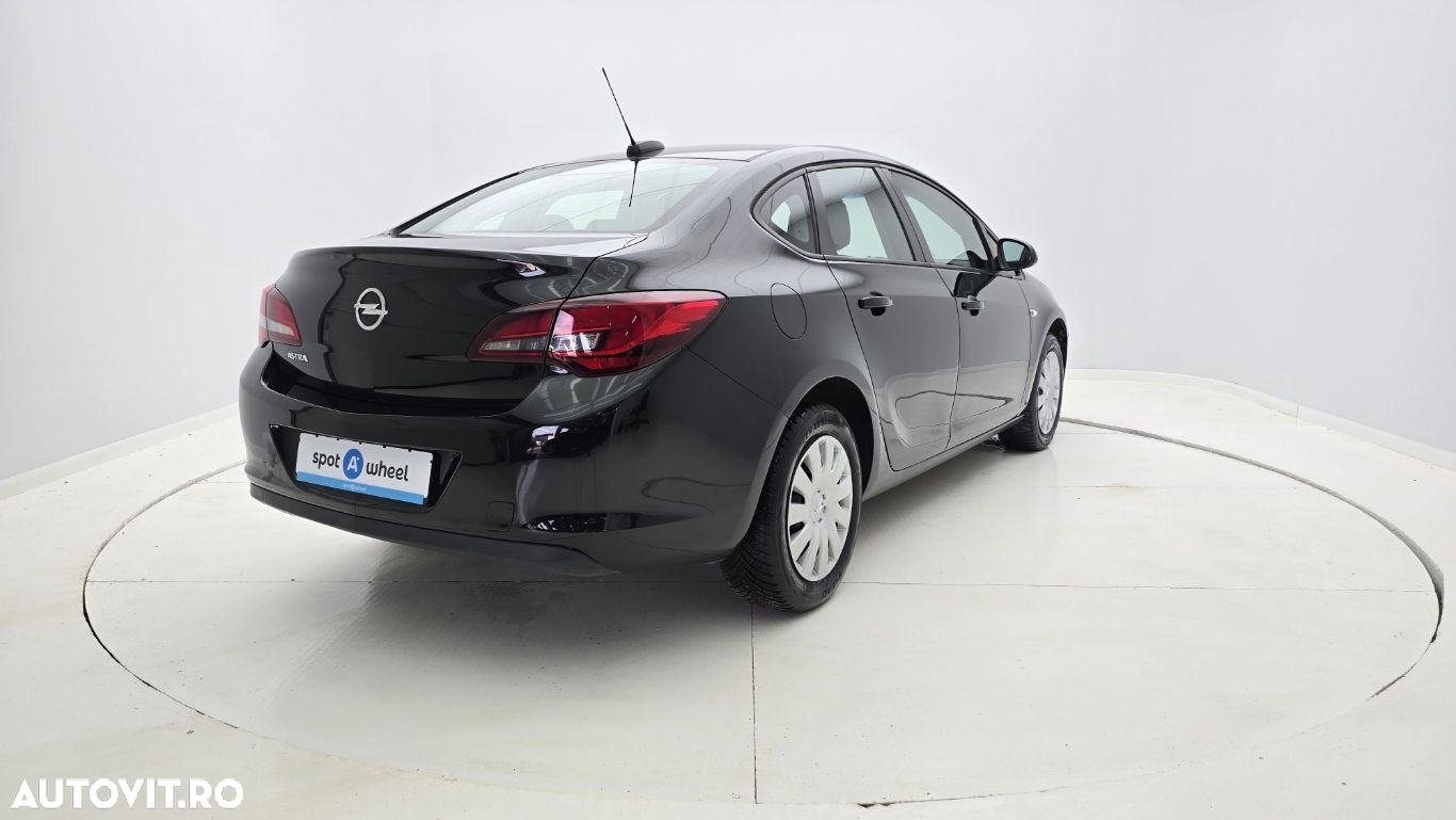 Opel Astra - 6